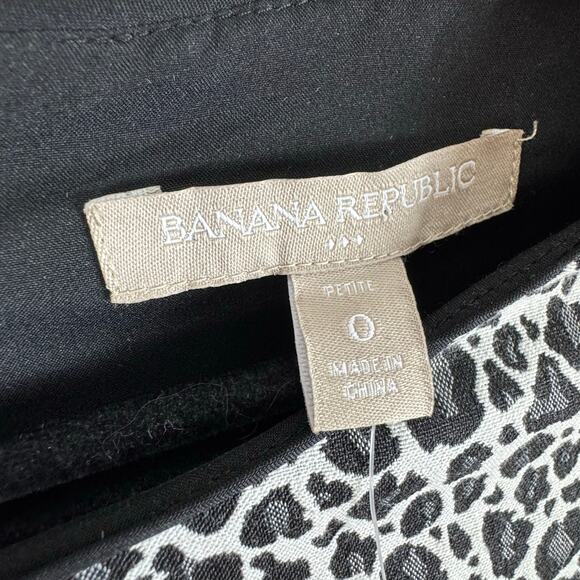 Banana Republic Leopard Print Half Sleeve Round Neck Mini Sheath Dress Size 0 - Picture 7 of 9